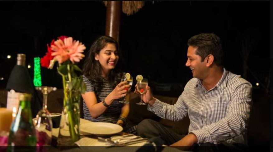 Modhera Sunrise Resort - Tents Bhungas Jungle Restaurants & Candlelight Dining Kalri 외부 사진