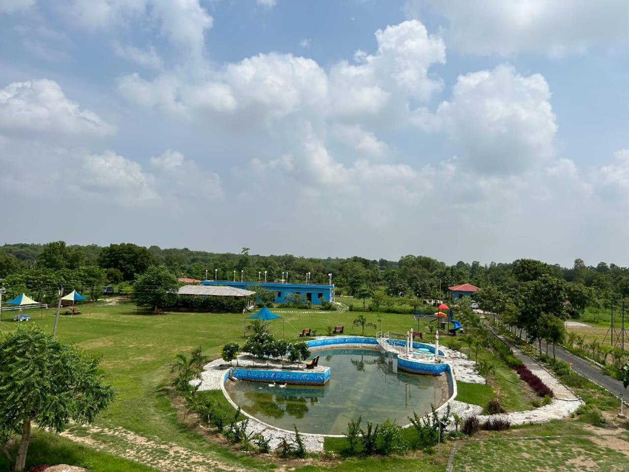 Modhera Sunrise Resort - Tents Bhungas Jungle Restaurants & Candlelight Dining Kalri 외부 사진