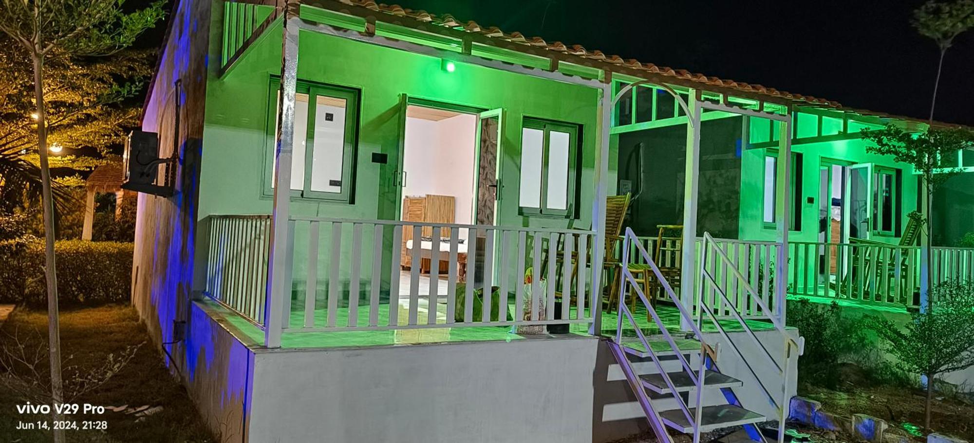 Modhera Sunrise Resort - Tents Bhungas Jungle Restaurants & Candlelight Dining Kalri 외부 사진